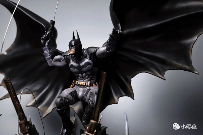 【蝙蝠侠：阿卡姆骑士】圣诞开箱了《阿卡姆》系列游戏授权的这个蝙蝠侠雕像，感受了一下高性价比！-第18张