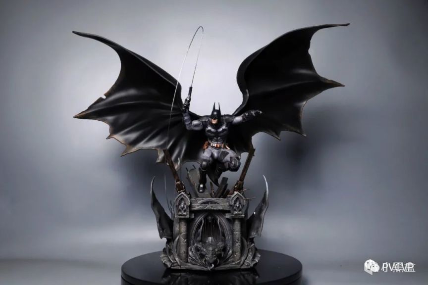 【蝙蝠侠：阿卡姆骑士】圣诞开箱了《阿卡姆》系列游戏授权的这个蝙蝠侠雕像，感受了一下高性价比！-第16张