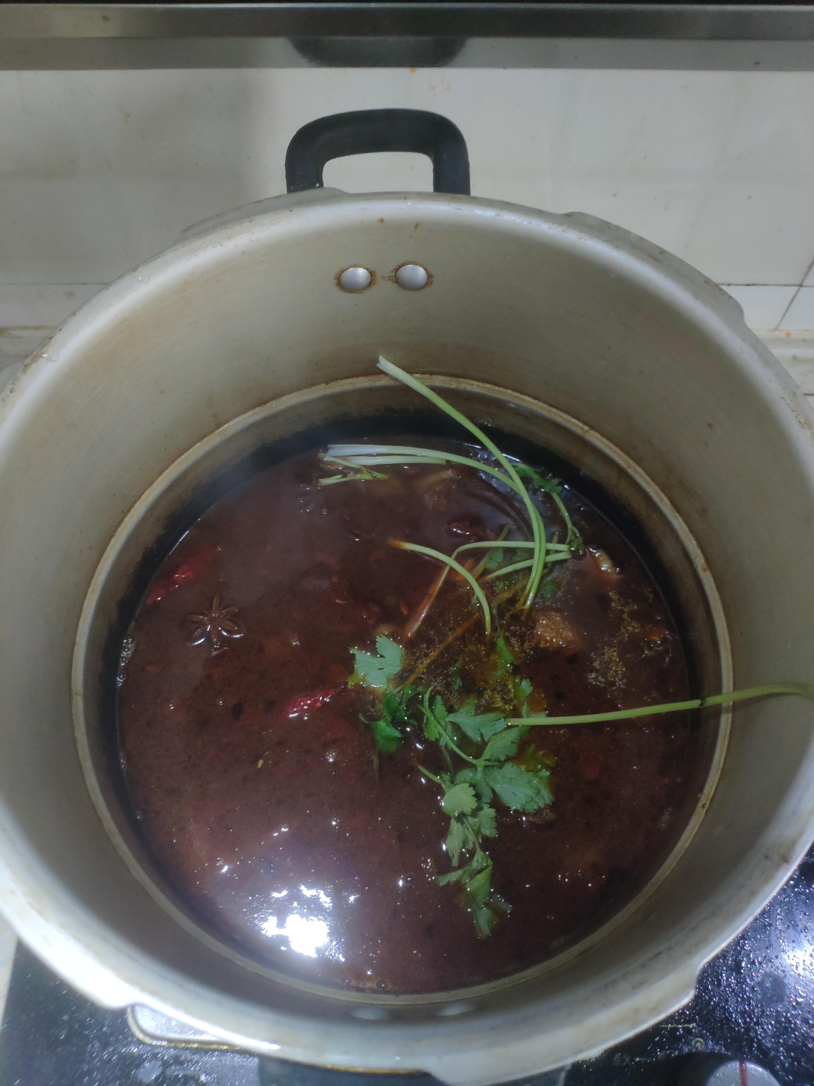 【小飯盒】茶師傅的隨緣廚房《紅燒牛肉》-第4張