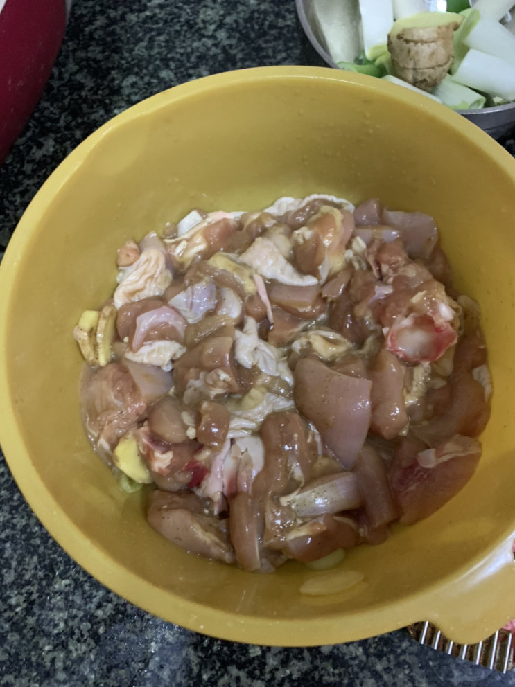 【小饭盒】今日午饭：土豆炖鸡（味道流）-第3张