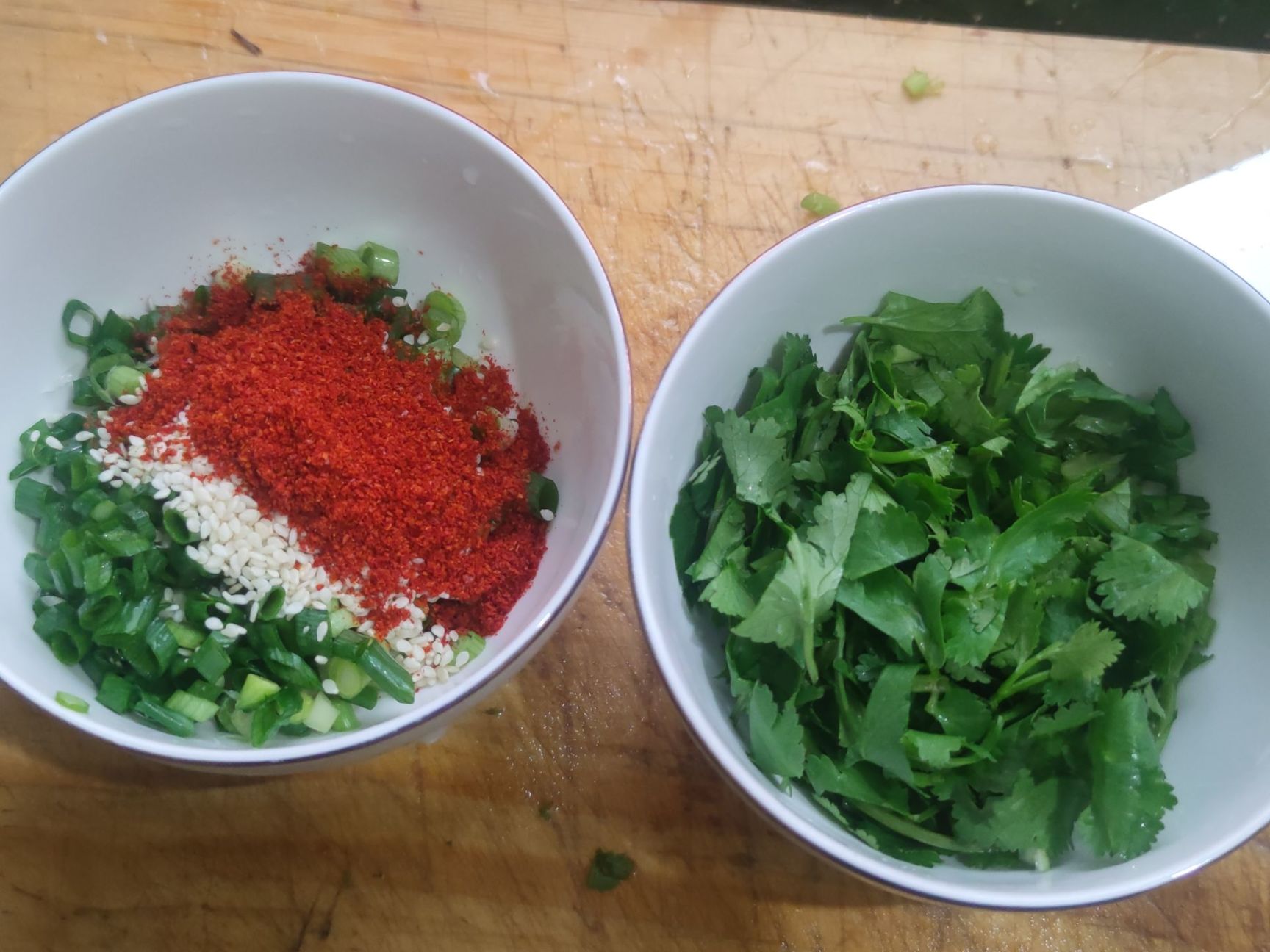 【小飯盒】家常菜系列:拍黃瓜與西葫蘆絲煎蛋-第0張