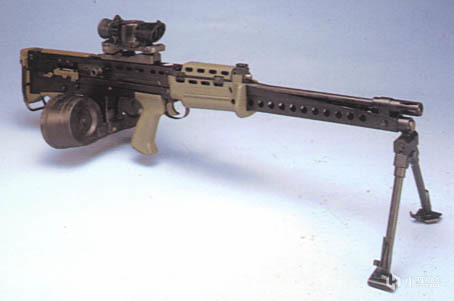 【游戏NOBA】历史上第一支可以连发的“栓动”步枪——L85系列突击步枪-第33张