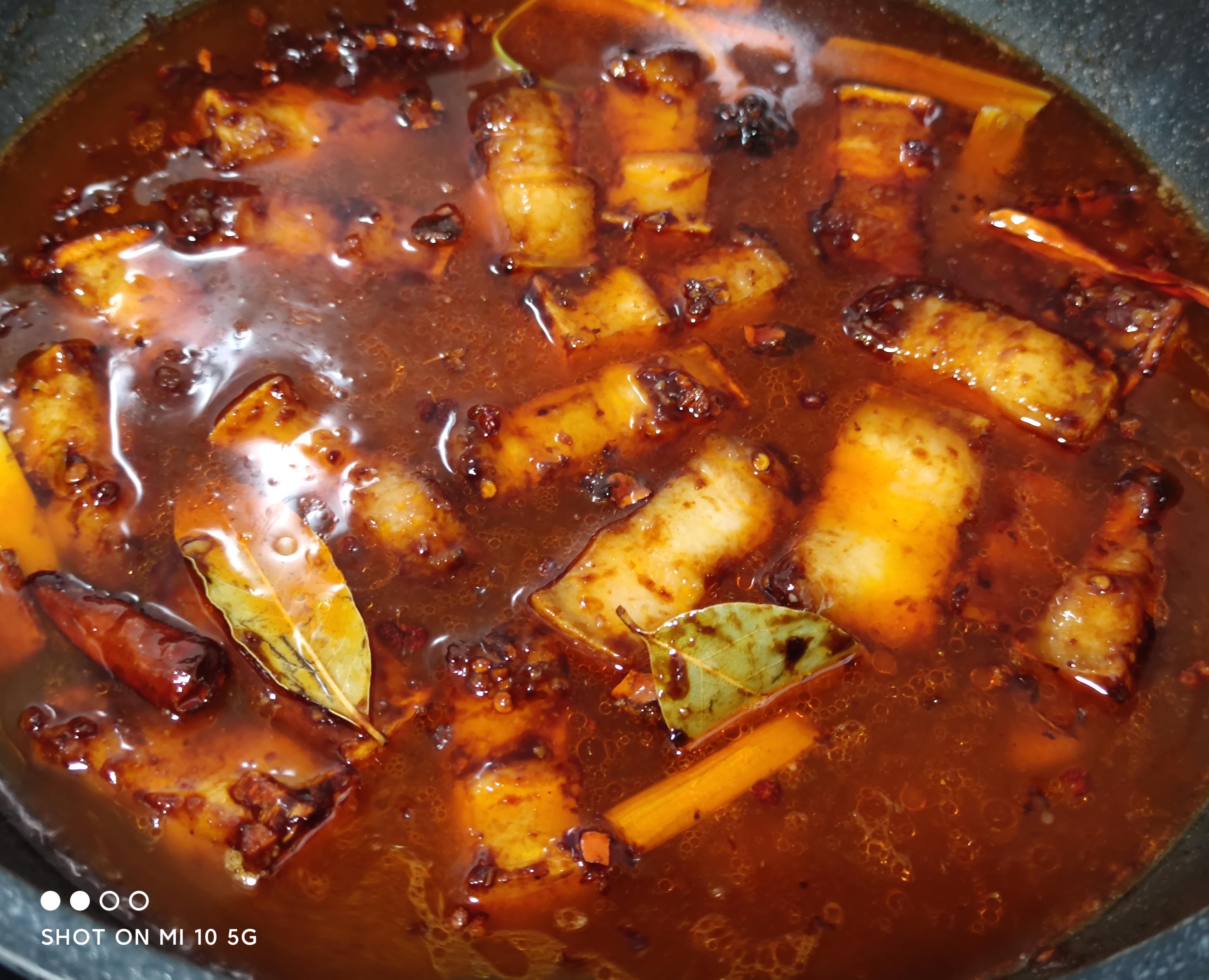 【小飯盒】蒜頭春的美食分享《川式紅燒肉》-第9張