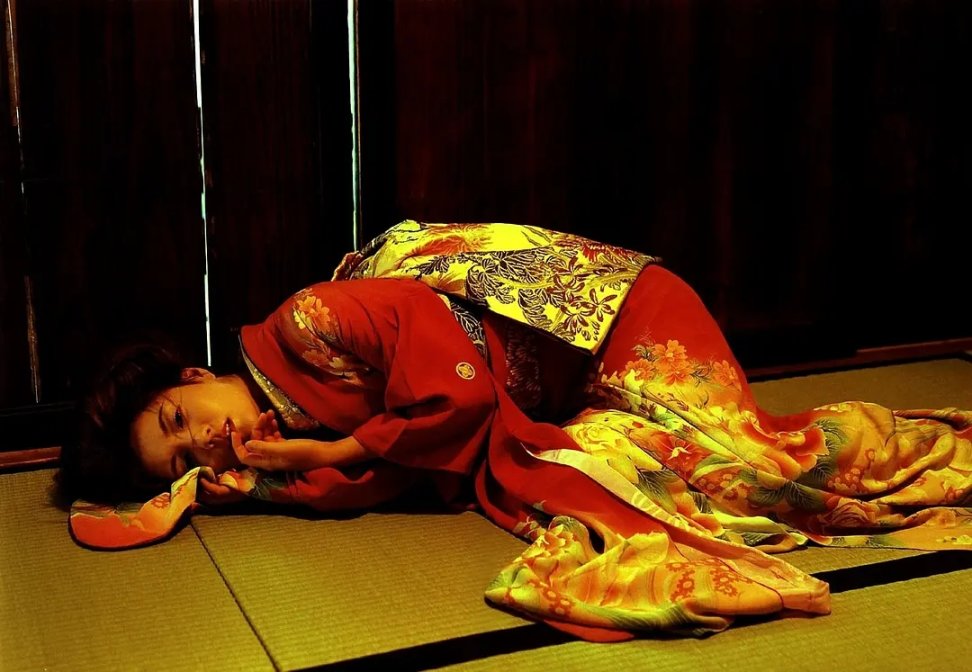 《迪迦奥特曼》丽娜-吉本多香美-2002出版摄影集-第18张