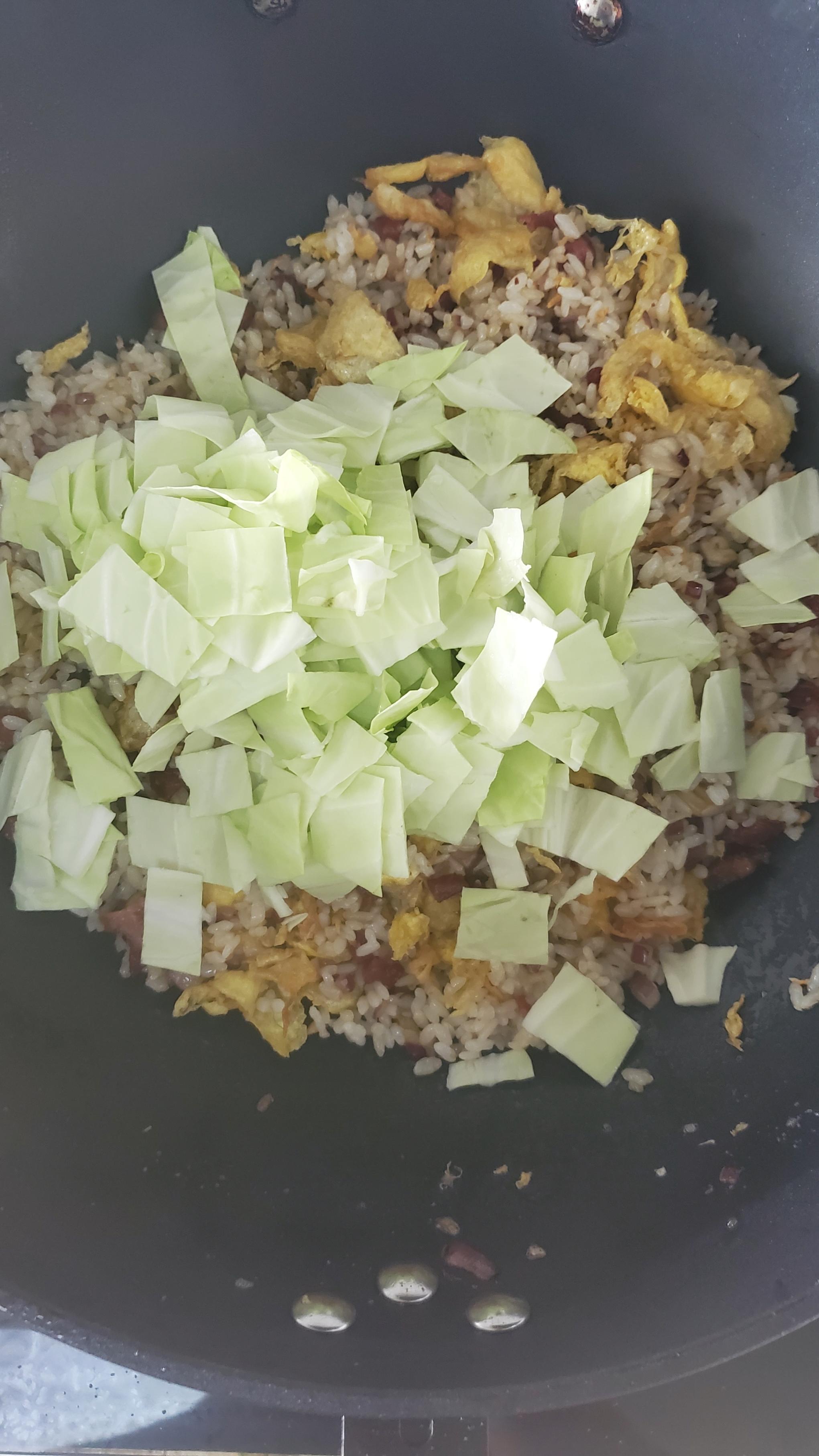 【小飯盒】今天做個簡簡單單的洋蔥培根蛋炒飯-第12張