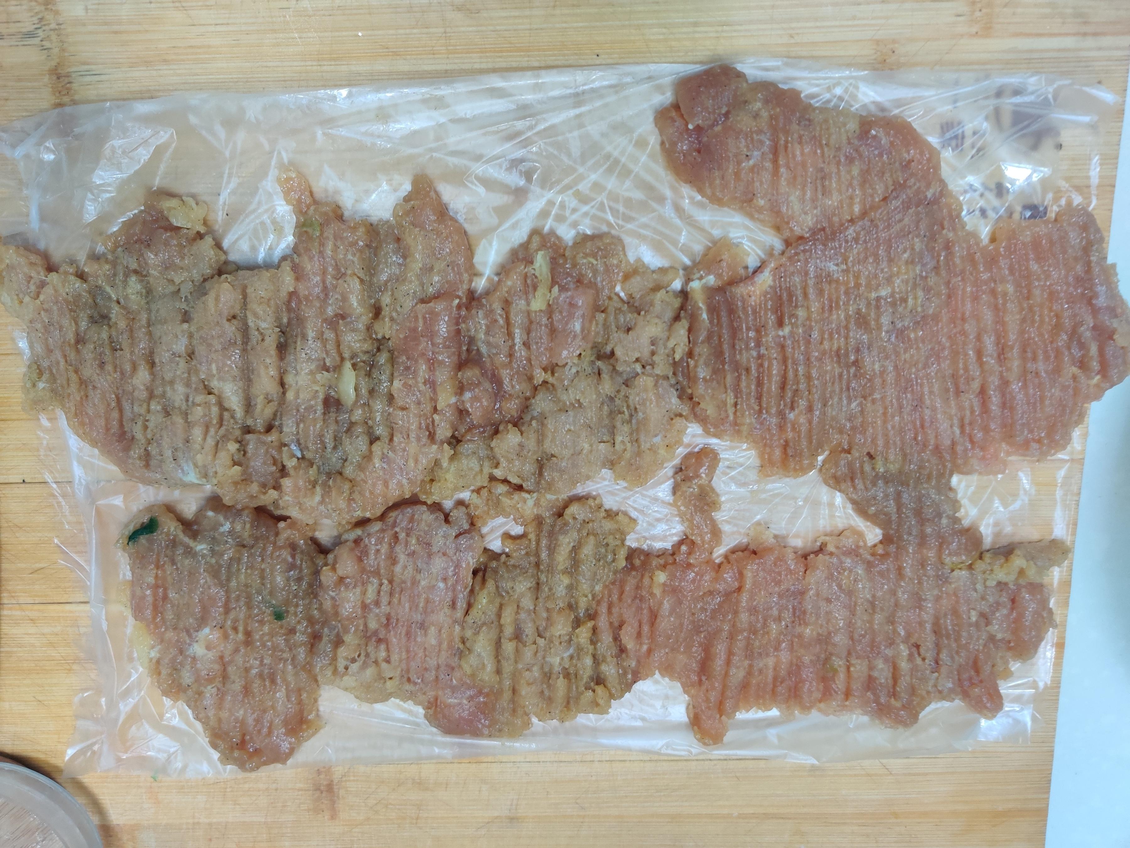 【余料烹调】厨房下脚料处理：碎肉炸烤猪排 简单快捷-第2张