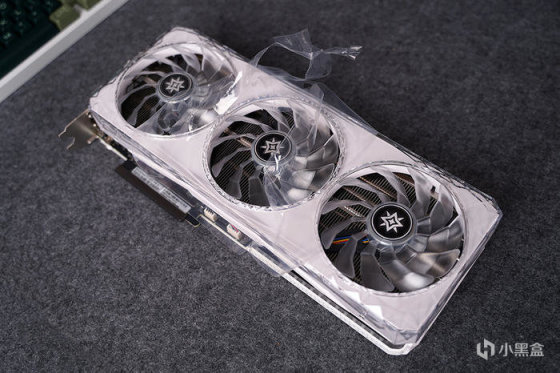 【PC游戏】2K高刷畅玩新利器，影驰GeForce RTX 4070 12GB 星曜OC开箱评测-第7张