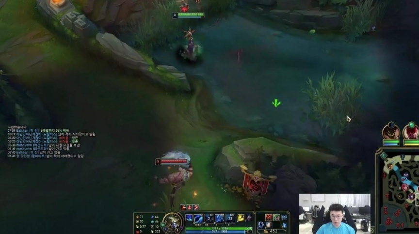 【英雄联盟】LPL：小虎休赛期破口大骂，透露RNG中单情况，结果被弹幕干破防-第1张