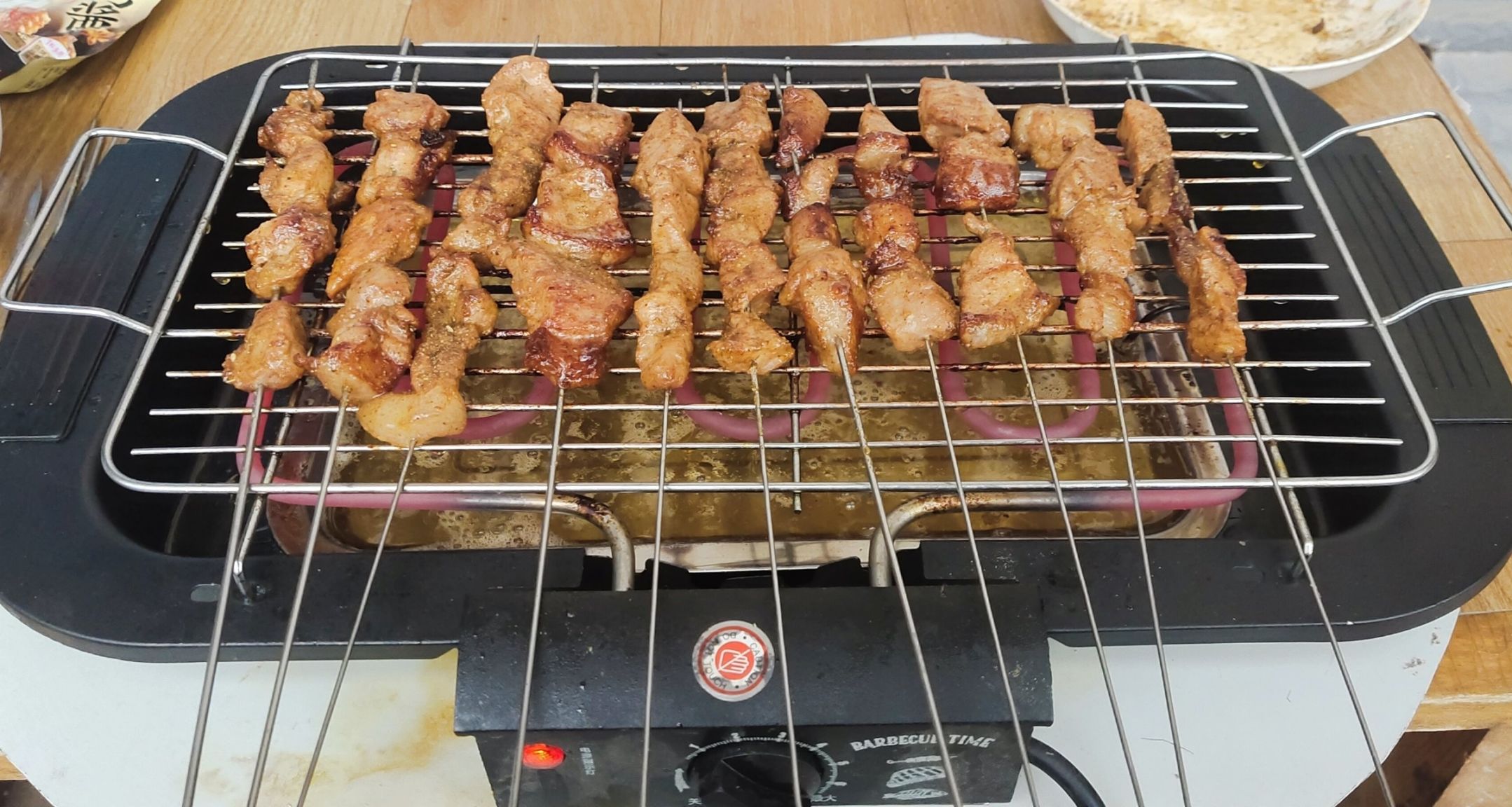 新奥尔良风味烤肉串，周末来点儿小烧烤，孩子都被馋哭了！