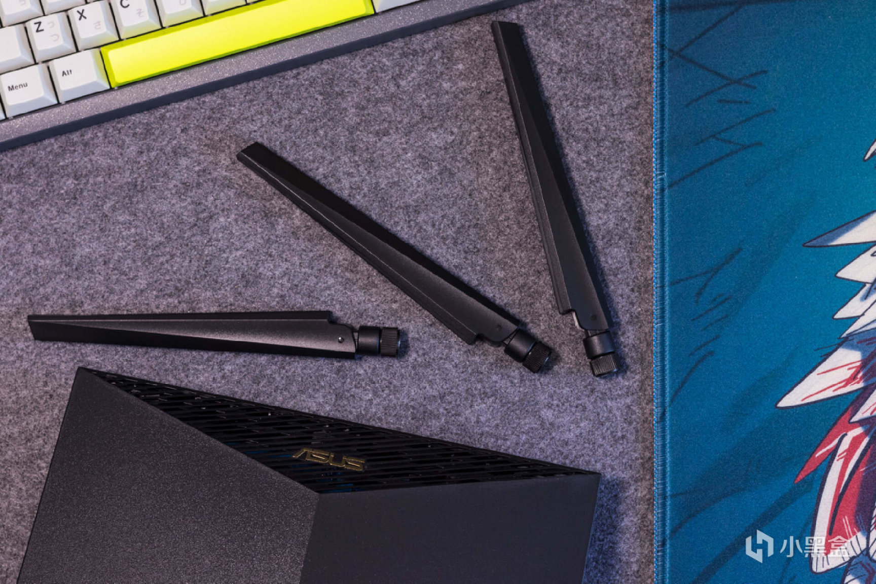 白色主机构建:13代酷睿＋索泰RTX 4070 欧泊白打造Dream PC之旅