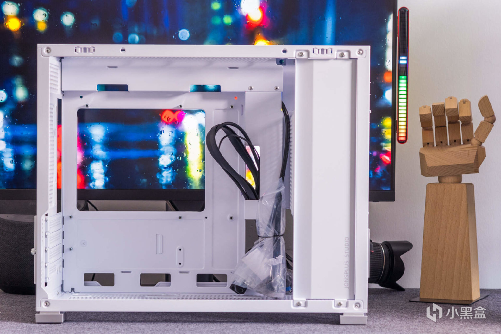 白色主机构建:13代酷睿＋索泰RTX 4070 欧泊白打造Dream PC之旅