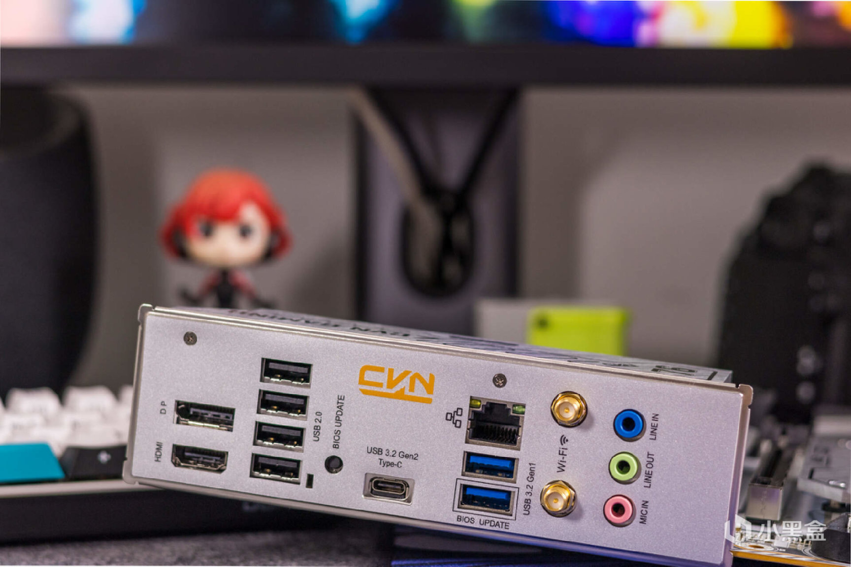 白色主机构建:13代酷睿＋索泰RTX 4070 欧泊白打造Dream PC之旅