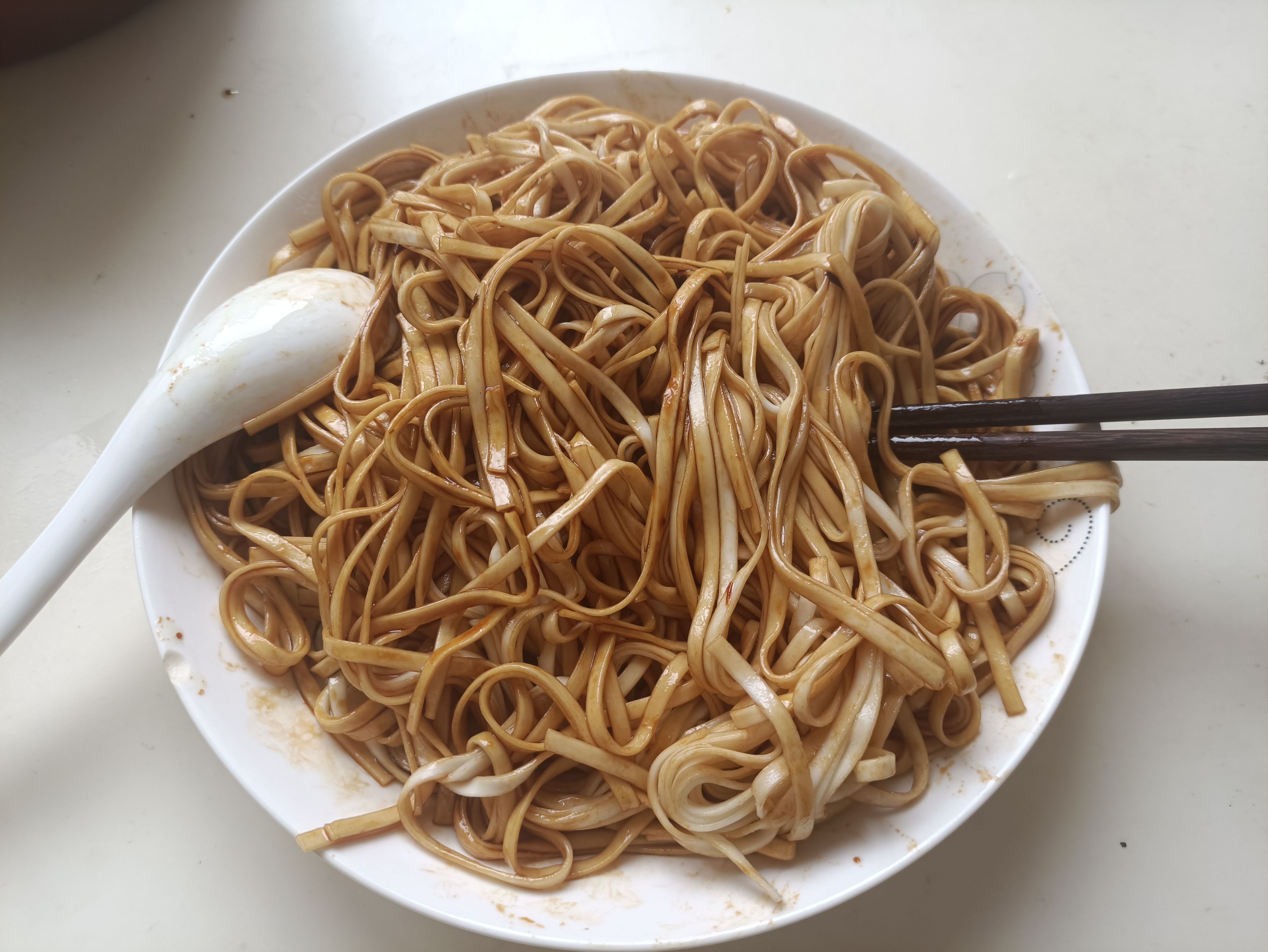 【球盟会】有口锅就能学会的葱油拌面，5分钟即可开吃