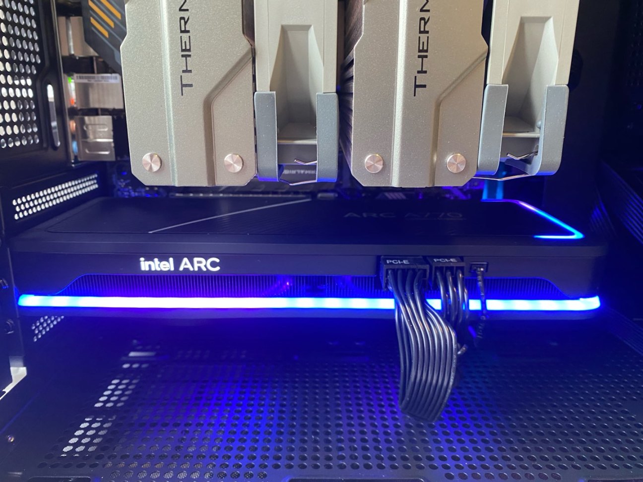 618硬件配置：4000预算5700X+ARC A770 16g