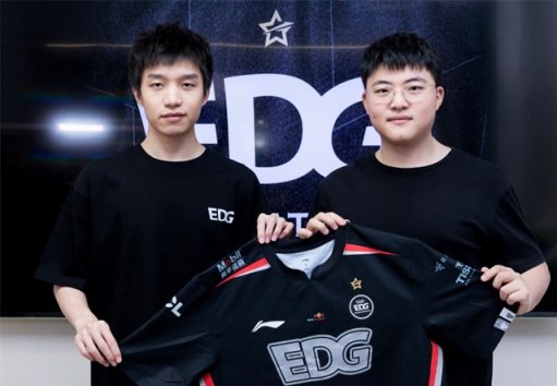 【英雄聯盟】EDG特地將“烏茲”畫上海報，imp卻不看好：能贏其他ad才是怪事