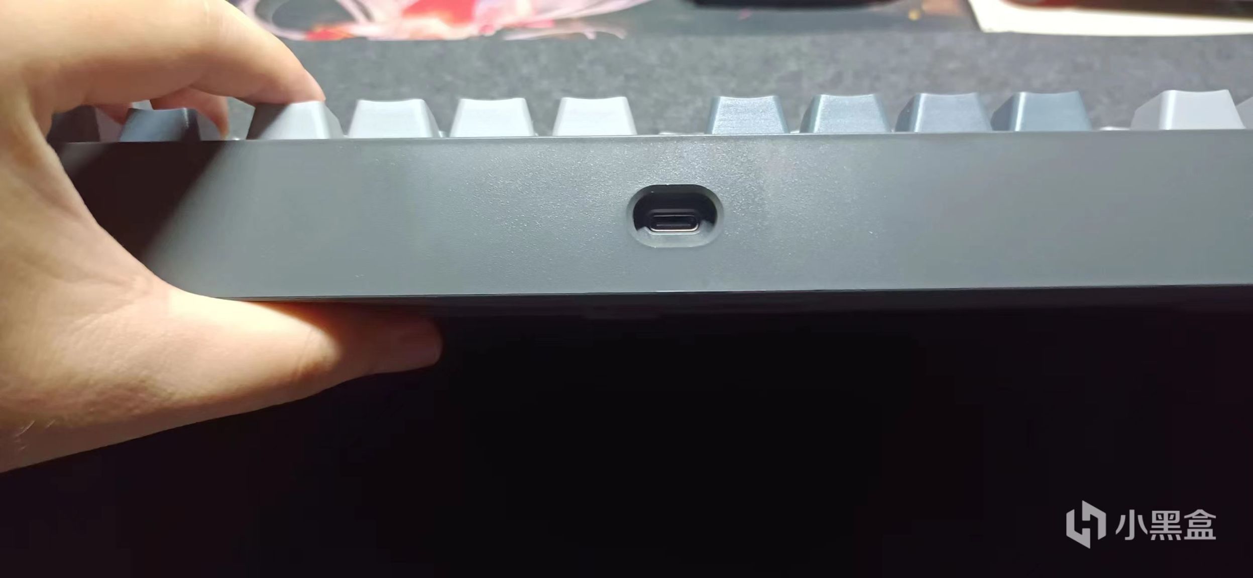 稀有物种！三文治+3模热插拔+彩屏，狼途LT104会是104新卷王吗？