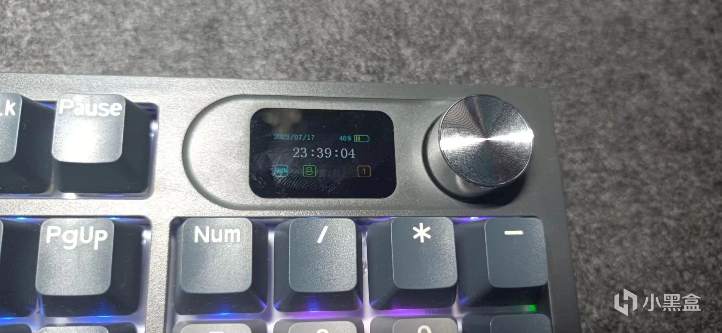 稀有物种！三文治+3模热插拔+彩屏，狼途LT104会是104新卷王吗？