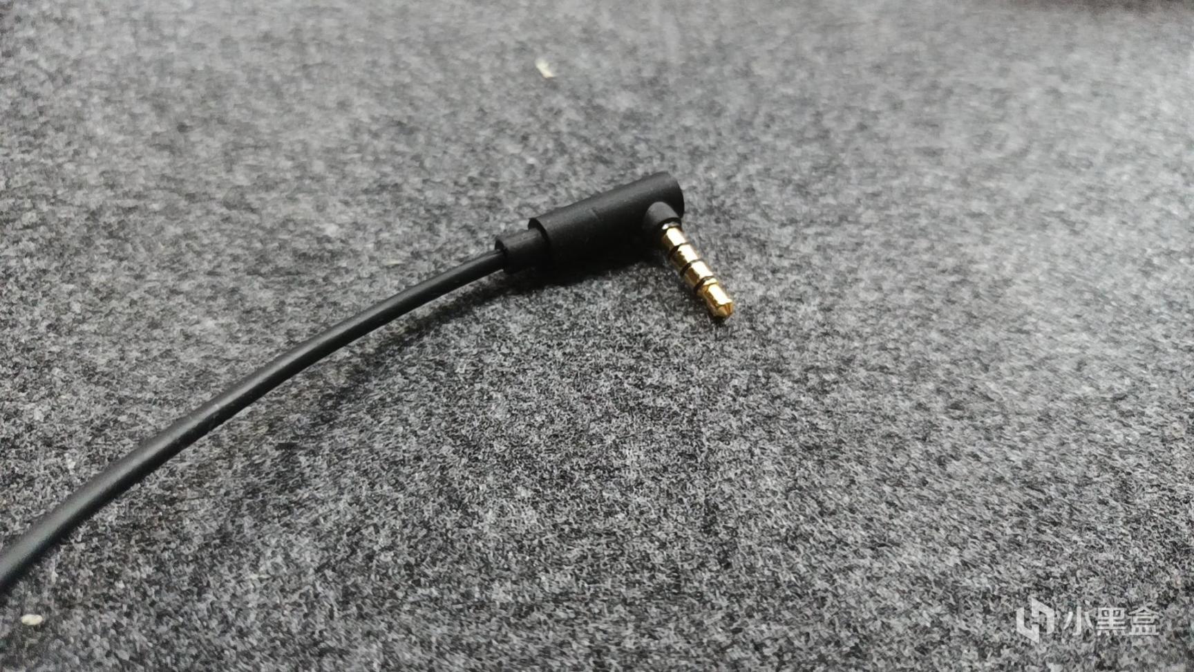 自带声卡和麦克风的HECATE GX04，会是200价位高性价比入耳耳机？