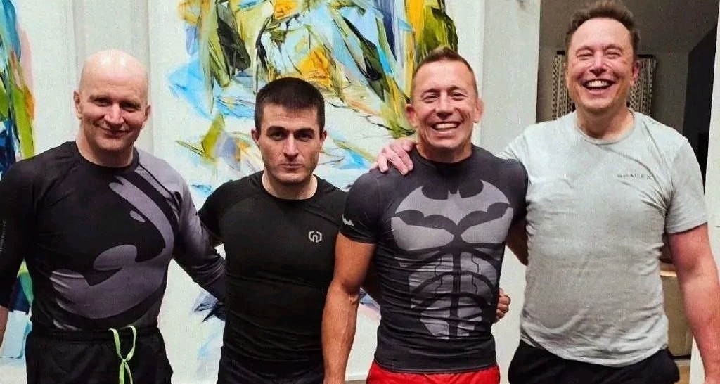 8月26日将全球直播马斯克扎克格斗，收益捐给退伍军人