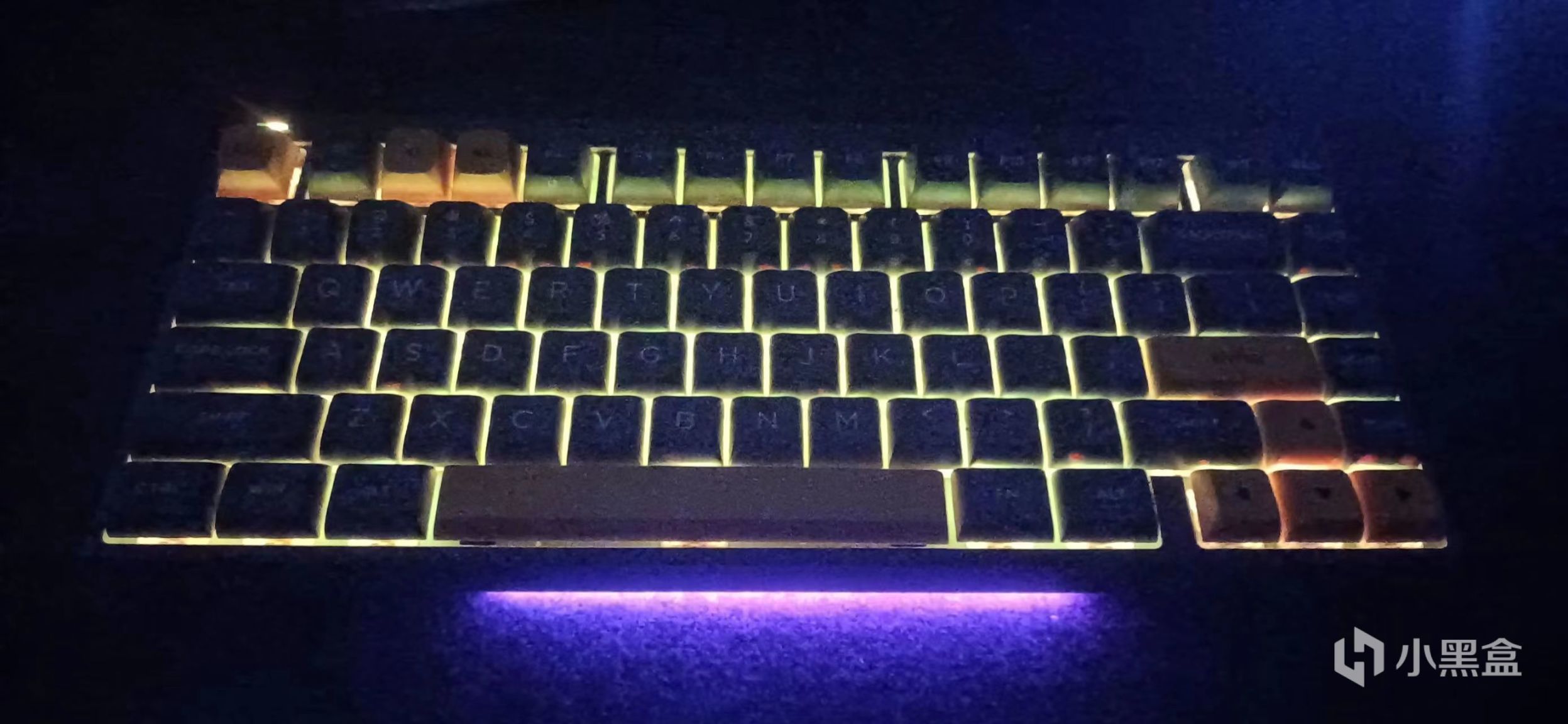 HEXCORE W800，新晋的300价位87配列的六边形战士？