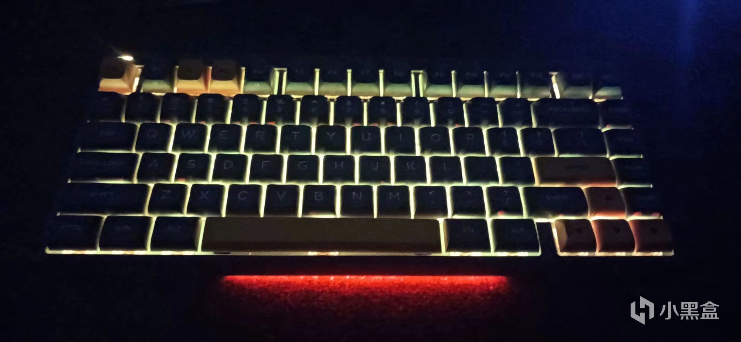 HEXCORE W800，新晋的300价位87配列的六边形战士？