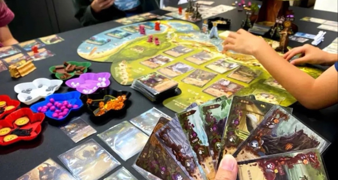 【桌游推荐】推荐几款简单好上手的适合家庭间游玩的桌游