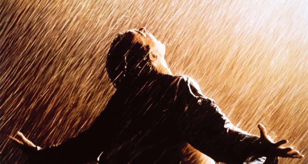 30年从未有电影超越它，《肖申克的救赎》为什么是永恒的经典？