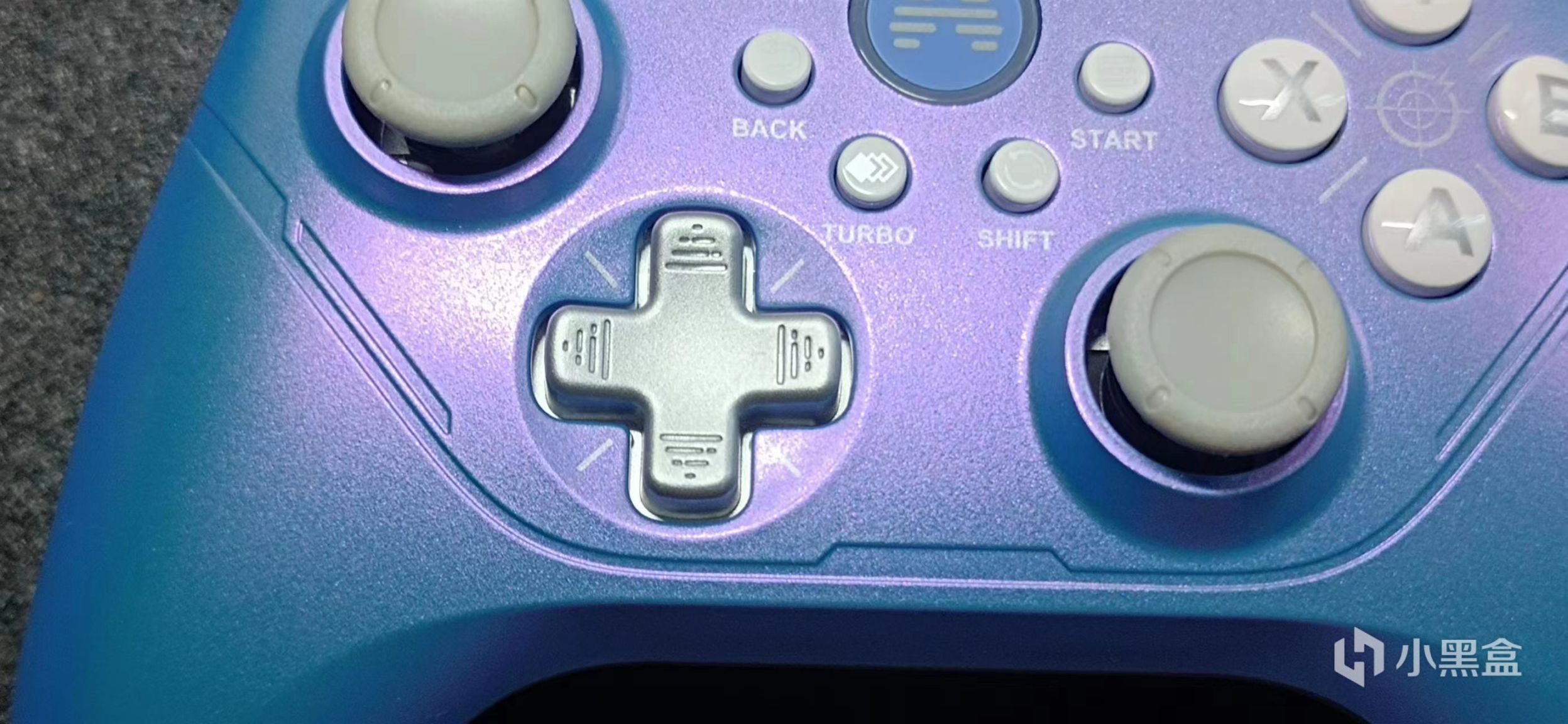 谁一直是手柄界的常青树？又有双霍尔新品？拆机详细测评！