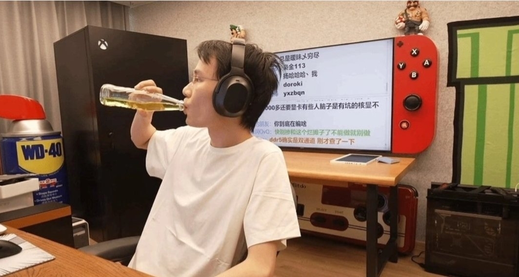 超级小桀发布公告，将于9月5日复播！