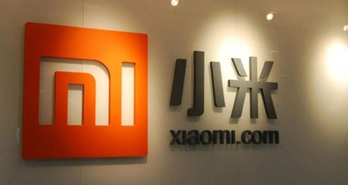 小米14渲染圖曝光：行業內最窄邊框 視覺效果驚豔