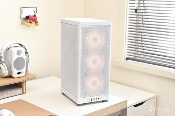 七彩虹 B760I+影驰 4070+海盗船 2000D AF RGB 装机展示