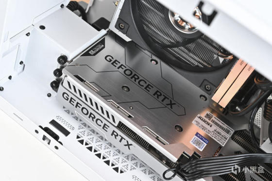 七彩虹 B760I+影驰 4070+海盗船 2000D AF RGB 装机展示