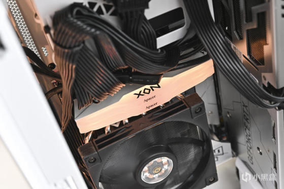 七彩虹 B760I+影驰 4070+海盗船 2000D AF RGB 装机展示