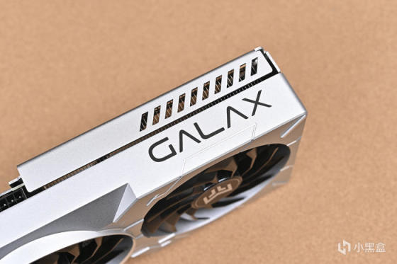 七彩虹 B760I+影驰 4070+海盗船 2000D AF RGB 装机展示