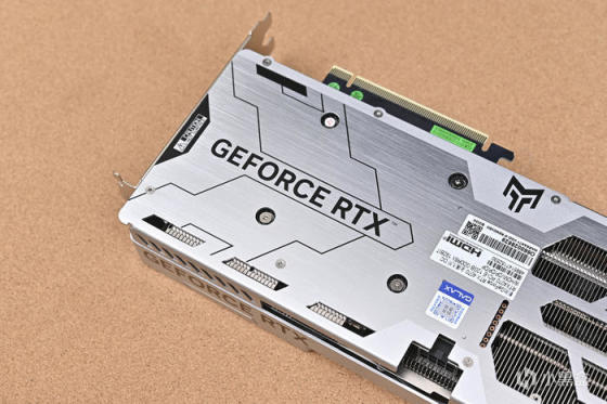 七彩虹 B760I+影驰 4070+海盗船 2000D AF RGB 装机展示