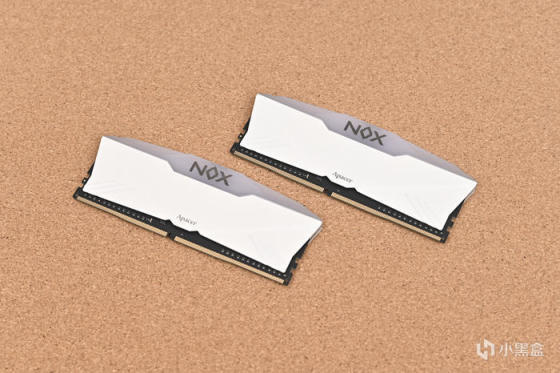 七彩虹 B760I+影驰 4070+海盗船 2000D AF RGB 装机展示