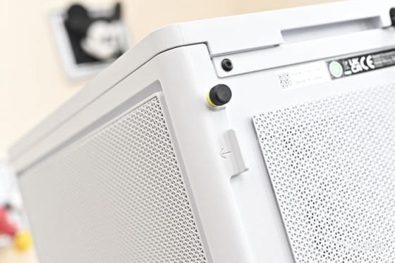 七彩虹 B760I+影驰 4070+海盗船 2000D AF RGB 装机展示