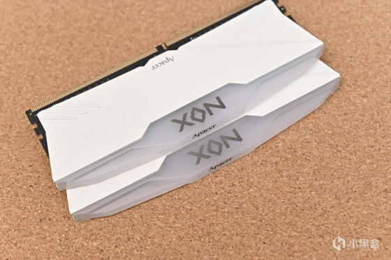 七彩虹 B760I+影驰 4070+海盗船 2000D AF RGB 装机展示