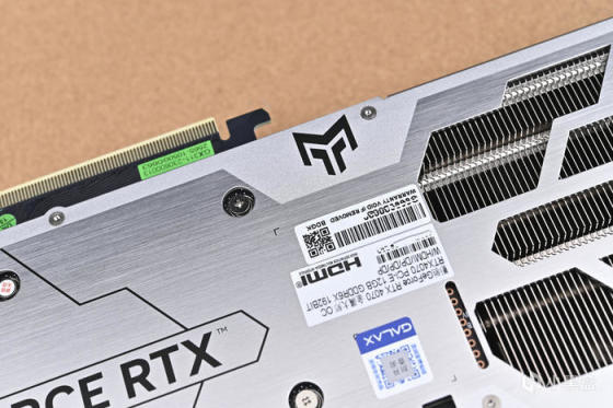 七彩虹 B760I+影驰 4070+海盗船 2000D AF RGB 装机展示