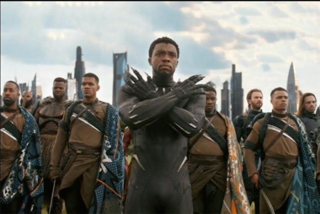 蜘蛛侠2证明索尼是故事驱动游戏之王！黑豹彩蛋！进入大楼是bug！