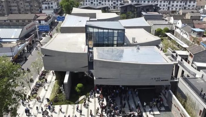 浅谈国内农村自建房的三种建筑艺术