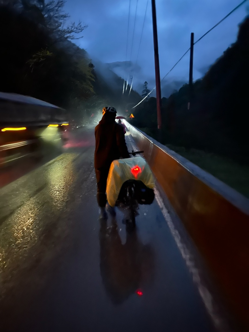 徒步： 是我内心虚无主义中最后的浪漫