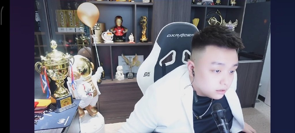 【绝地求生】PUBG焕发第二春？11月在线玩家数量突破50万！-第6张