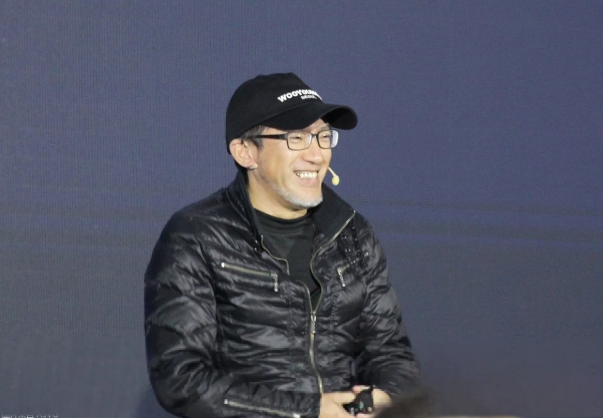 【主机游戏】三上真司在韩国釜山游戏展会上，分享自身的宝贵经验-第0张