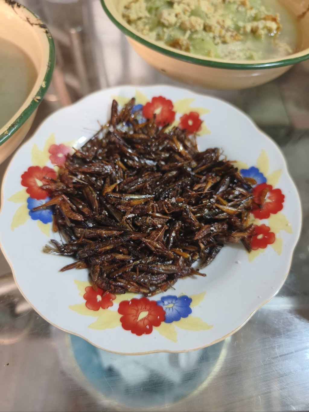 云南美食之虫子（图片可能不适慎入）