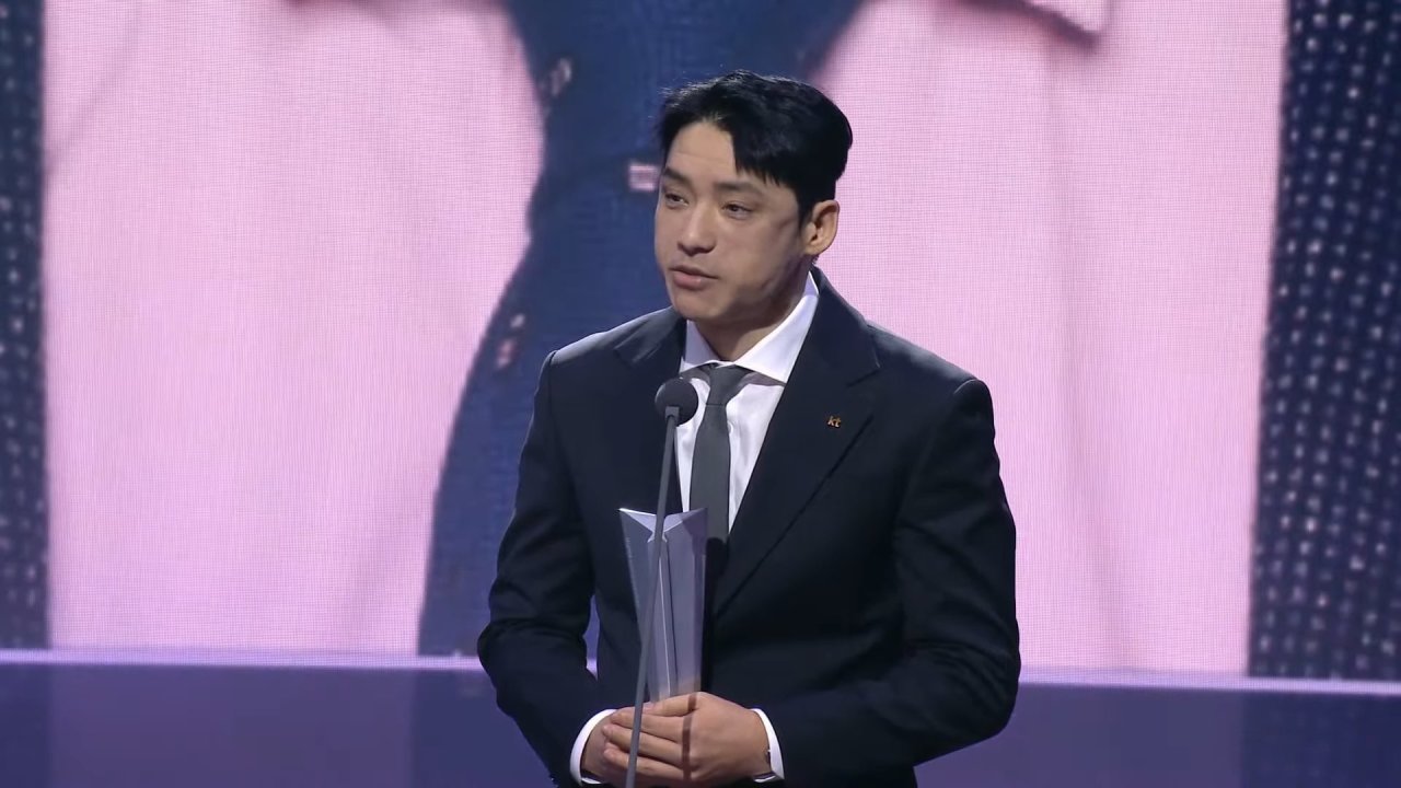 【英雄联盟】LCK Award 颁奖典礼，T1全员包揽年度最佳！-第5张