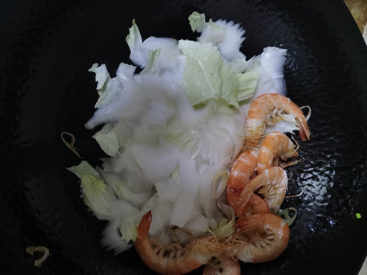 【小飯盒】簡簡單單有手就行的大蝦燒白菜-第12張