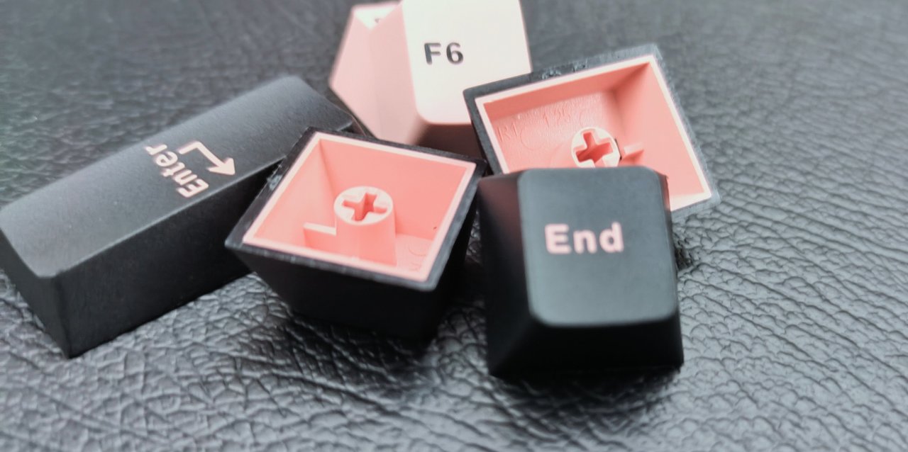 98配列真卷王?可插拔电池以及可插拔屏幕?高斯XS98T