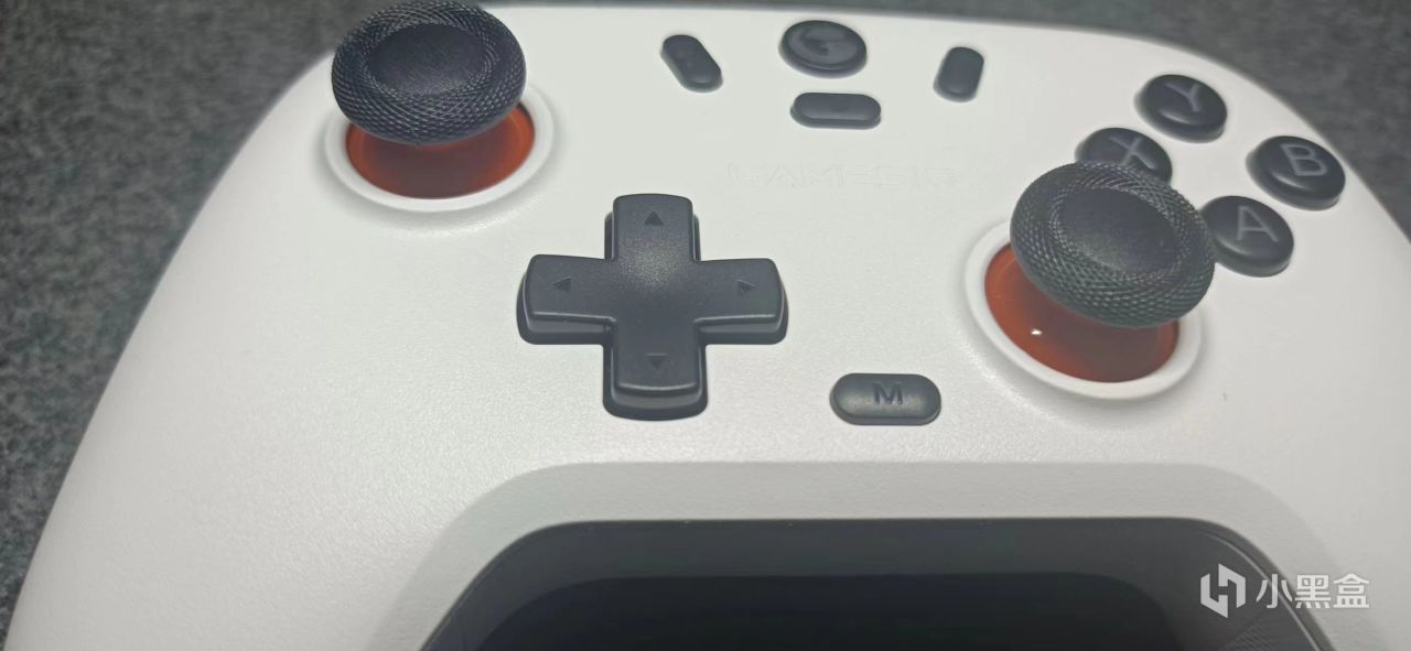 小桀优化，最终答案？盖世小鸡79.9手柄霍尔遥杆，又卷市场？