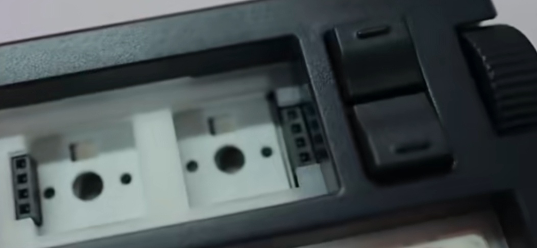 98配列真卷王?可插拔电池以及可插拔屏幕?高斯XS98T